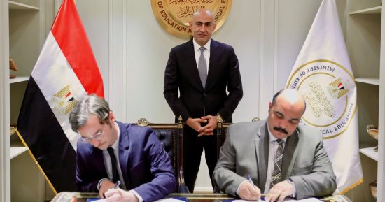 وزير التعليم يعلن إعادة إطلاق اختبار "SAT" رسميًا فى مصر بداية من يونيو 2025