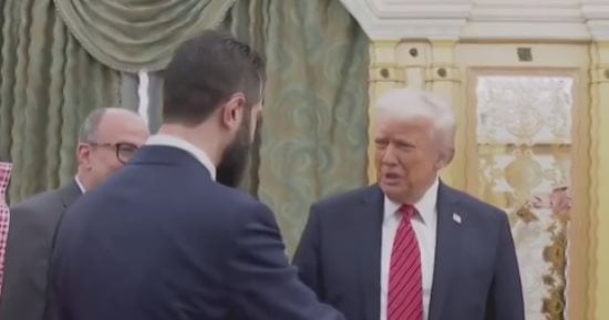 ترامب يدعو الشرع إلى الانضمام لاتفاقيات إبراهيم مع إسرائيل