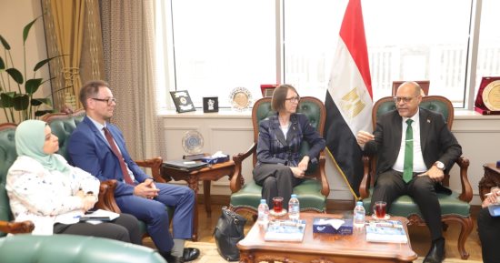 وزير العمل يلتقي وفد الوكالة الألمانية للتعاون الدولي لبحث قضايا مشتركة 