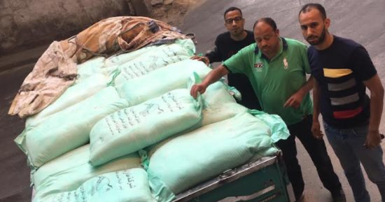 ضبط 1.5 طن دقيق بلدى مدعم قبل تهريبه بالسوق السوداء بالإسكندرية