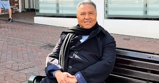 محمد عبده يطمئن جمهوره بعد تأجيل حفله: أعانى من الربو وأحاول العلاج