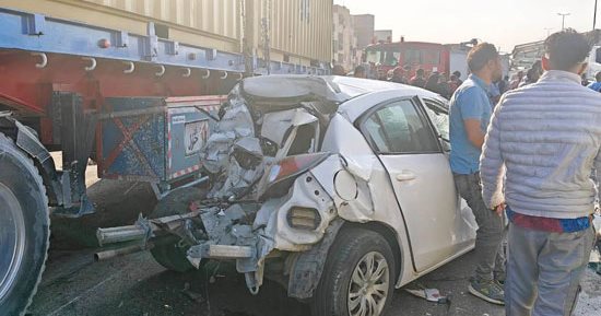 المعاينة: مصرع شخص وإصابة 15 فى تصادم 7 سيارات بدائرى البساتين.. صور