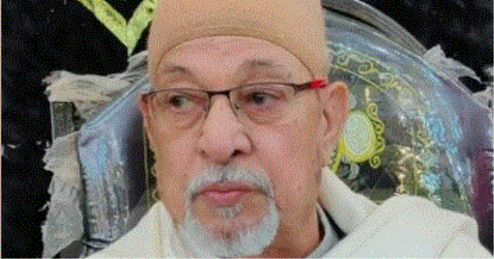 الكل حزين.. تجمع الأهالى أمام منزل الشيخ سيد سعيد انتظارا لوصول جثمانه.. فيديو