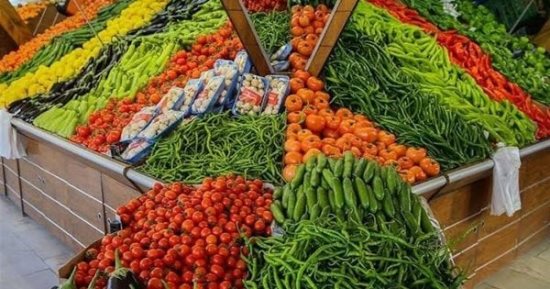 أسعار الخضروات والفاكهة اليوم السبت 24 مايو 2025 فى كفر الشيخ