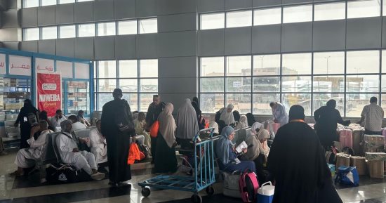 مغادرة 400 حاج من حجاج البر عبر ميناء نويبع
