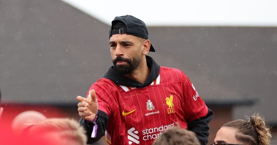 ماركا: محمد صلاح يوجه ضربة موجعة لـ "يويفا" بشأن وفاة "بيليه فلسطين"