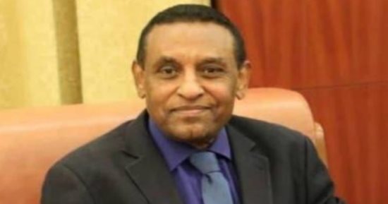 رئيس وزراء السودان يصدر قرارا بتعيين 5 وزراء جدد