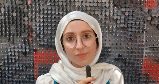 "سارة" بطلة من طراز خاص.. تخوض معركة مع السرطان وتستعد لامتحانات الثانوية العامة.. تكتب قصة أمل بالصبر والمثابرة.. تذاكر دروسها على سرير المرض أثناء جلسات الكيماوى.. وحلمها الالتحاق بكلية الصيدلة.. فيديو وصور