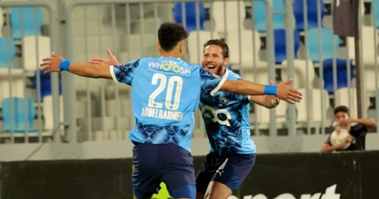 بيراميدز يهزم سيراميكا 5-1 بعشرة لاعبين في مباراة حسم لقب الدورى