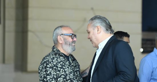 هيدى كرم وياسمين أحمد كامل ولمى كتكت فى عزاء جدة وئام مجدى