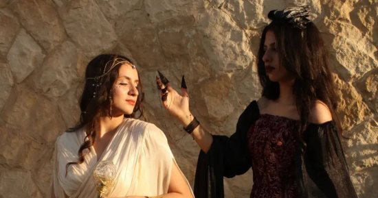 شخصيات مسرحية الطائر الأزرق العالمية مشروعات طلاب بفنون جميلة الزمالك.. صور