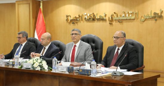 محافظ الجيزة يوجه باتخاذ إجراءات احترازية لتحصين أسواق الماشية استعدادا للعيد