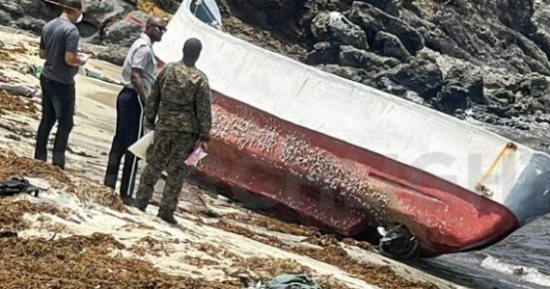 سفينة أشباح على متنها 11 جثة تثير الرعب فى البحر الكاريبى