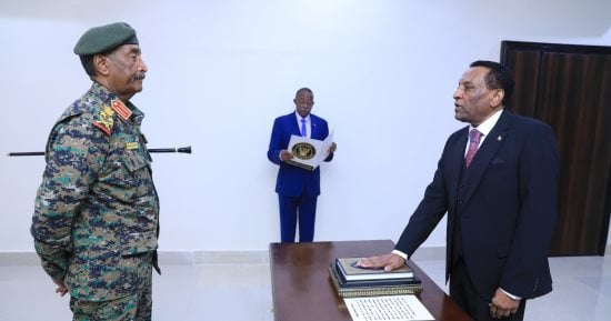 رئيس وزراء السودان: الأمن القومي السوداني وفرض هيبة الدولة أهم الأولويات