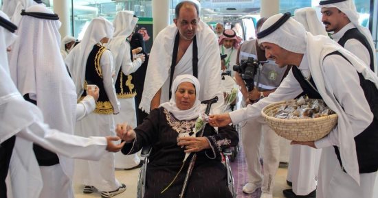 من دم الشهادة إلى ضوء الحرم.. قلوب فلسطين تحجّ إلى الحرمين