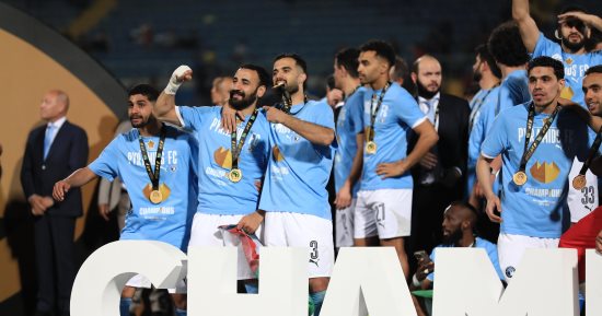 بيراميدز يتلقي خطابا من "فيفا" برفع إيقاف القيد