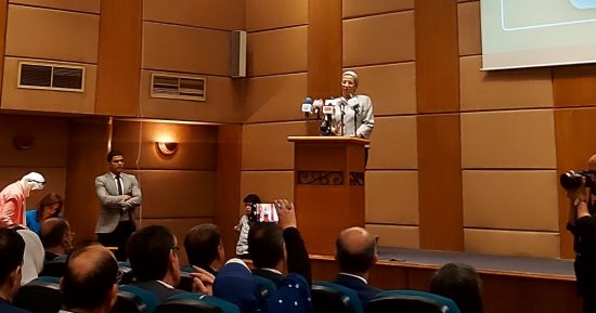  وزارة البيئة تطلق الحملة الوطنية "قللها" للحد من البلاستيك.. ياسمين فؤاد: خطوات تدريجية بالتوافق مع الصناعة والاستدامة فى قلب التنمية.. وتفعيل استراتيجية "شرم الشيخ الخضراء" بعد إدراجها فى ICLEI