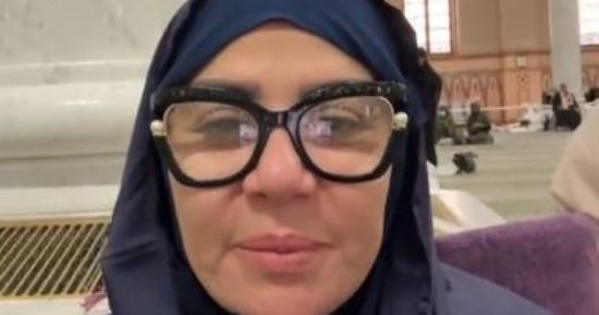 مفيدة شيحة تحكى كيف جاء سفرها للحج.. وحلا شيحة تطلب منها الدعاء