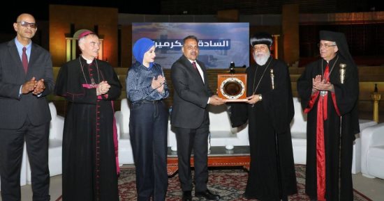 محافظ الشرقية يشهد فعاليات المنتدى السياحى لمسار العائلة المقدسة بتل بسطا.. صور