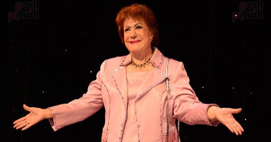 وداعا سيدة المسرح.. رحيل الفنانة الكبيرة سميحة أيوب عن عمر ناهز 93 عاما