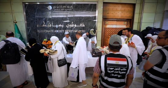 نفرة الحجاج من عرفات إلى المزدلفة وسط منظومة خدمية متكاملة