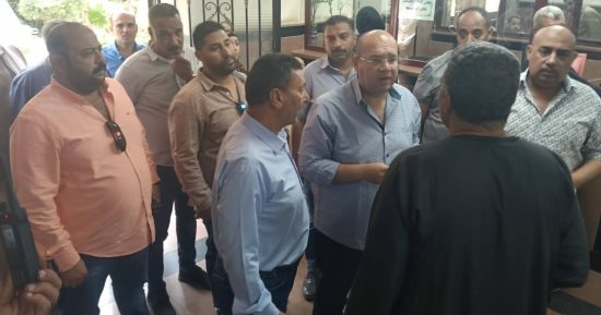 نائب محافظ الجيزة يشدد على رفع معدلات الأداء بملف التصالح خلال جولة بأوسيم