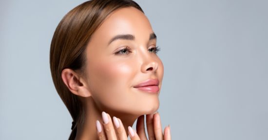 بعيدا عن عيادات التجميل.. 6 أكلات هتدي جسمك الكولاجين لبشرة مشدودة ونضرة