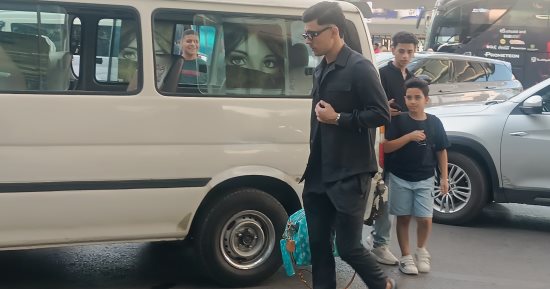 بعثة الأهلى تصل مطار القاهرة للسفر إلى أمريكا للمشاركة فى مونديال الأندية
