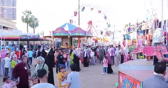 إقبال على الحدائق والمنتزهات ومتابعة تطبيق السلامة بحمامات السباحة فى كفر الشيخ