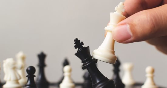 اليوم العالمى لألعاب الطاولة.. 4 ألعاب هتسليك أنت وحبايبك في ثانى أيام العيد