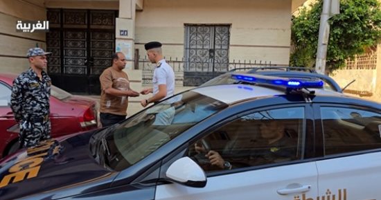دعم منظومة النجدة بالداخلية بسيارات تكنولوجية حديثة.. صور