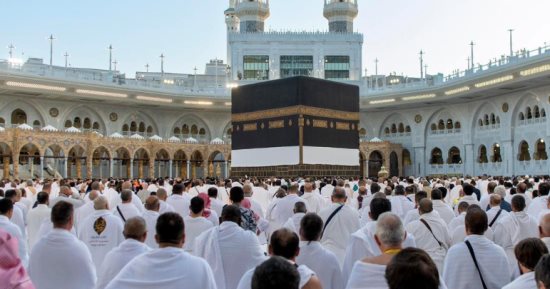 مسئول بـ"الحج": 50% من الحجاج يغادورن "منى" اليوم 