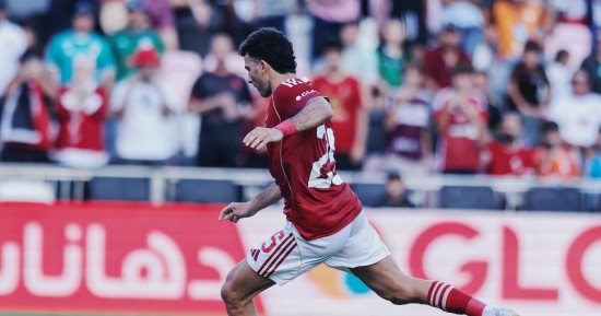 ريبيرو يفاضل بين طاهر وزيزو لمهمة الجناح الأيمن للأهلي فى افتتاح المونديال