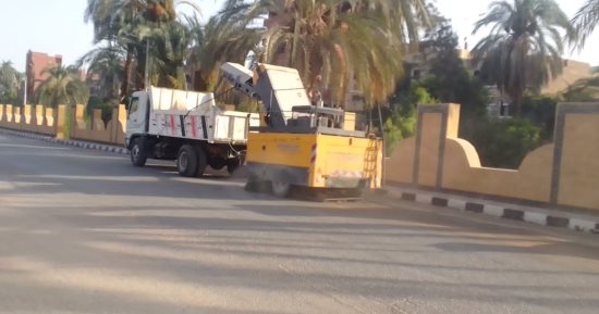 رفع 930 طن مخلفات وتكثيف حملات النظافة فى مراكز وأحياء أسيوط