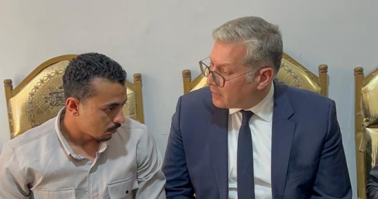 وزير البترول يعلن تعيين نجل شهيد الشهامة وابن شقيقه.. فيديو وصور