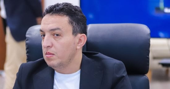 مصطفى أبو زهرة يدافع عن حسام حسن ومحمد صلاح: استقرار المنتخب أولوية