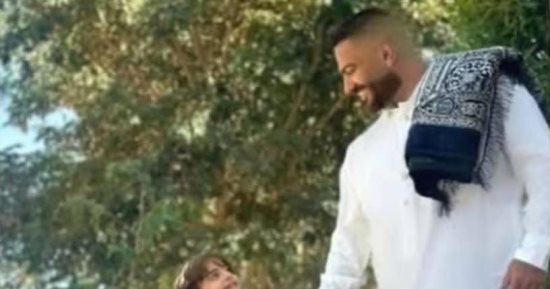 مرض ابنى آدم وعملياته السبب.. تامر حسنى يعتذر عن حضور فرح محمد شاهين