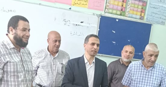 وكيل تعليم كفر الشيخ يوجه بالدقة فى تصحيح أوراق الشهادة الإعدادية.. صور