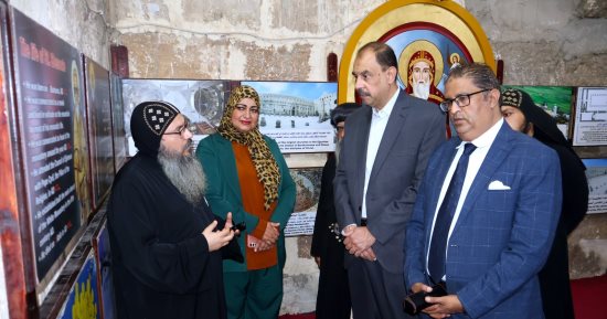 محافظ سوهاج يتفقد "الدير الأبيض" و"الدير الأحمر" ويوجه باستكمال أعمال الترميم
