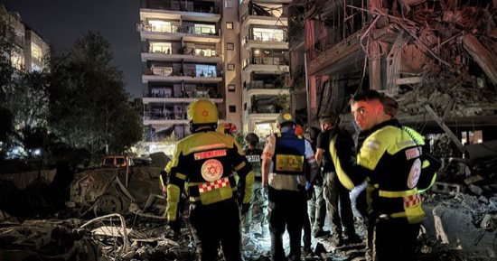 هيئة البث الإسرائيلية: 17 مصابا على الأقل بسبب القصف الصاروخى الإيرانى