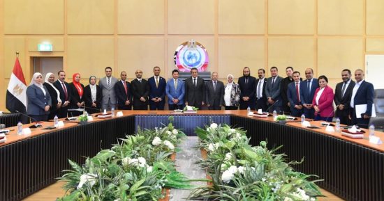 خالد عبد الغفار: الدولة تولي اهتمامًا بالغًا بتأهيل الشباب للحياة السياسية  