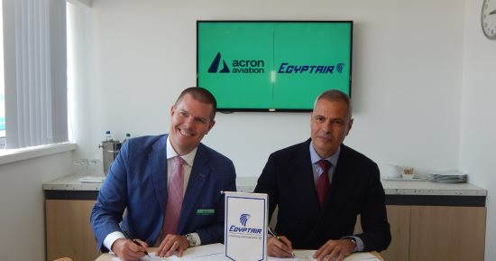 خلال معرض باريس الجوى مصر للطيران توسع شراكتها مع Acron Aviation