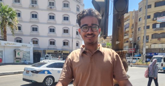 الامتحان سهل.. شاهد لحظة خروج طلاب الثانوية العامة بالأقصر بعد "الفرنساوى"