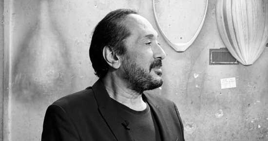علي الحجار يؤجل طرح ألبومه الجديد.. اعرف السبب