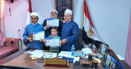 مدير مديرية أوقاف كفر الشيخ يُكرّم الفائزين بجائزة مسابقة الصوت الندى.. صور