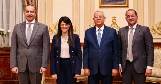 الحكومة: التعاون مع مجلس النواب يعكس التزام الجميع بالعمل لمصلحة الوطن والمواطن
