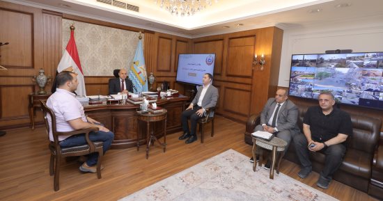 محافظ كفر الشيخ يتابع استعداد المستشفيات لتطبيق منظومة التأمين الصحى الشامل