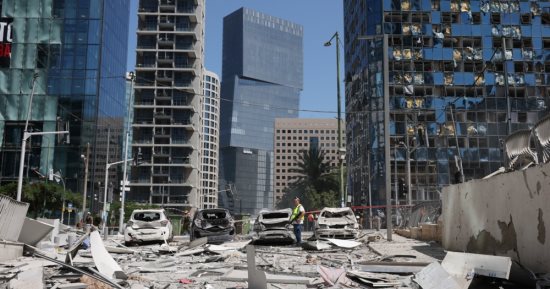 إيران vs أوروبا.. أكسيوس: وزراء خارجية "الترويكا" أبلغوا واشنطن عزمهم تفعيل آلية العقوبات اليوم.. ويؤكدون: إيران تنتهك التزاماتها بموجب الاتفاق النووي لعام 2015..طهران: أوروبا لا تملك صلاحية لتفعيل"آلية الزناد"
