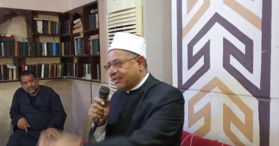 وكيل أوقاف سوهاج يجتمع باللائمة من ذوي الهمم لبحث متطلباتهم