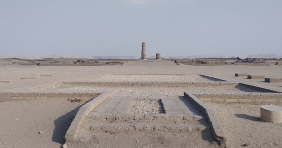 تعرف على مدينة إخناتون ونفرتيتى المكرسة لإله الشمس بتل العمارنة بالمنيا